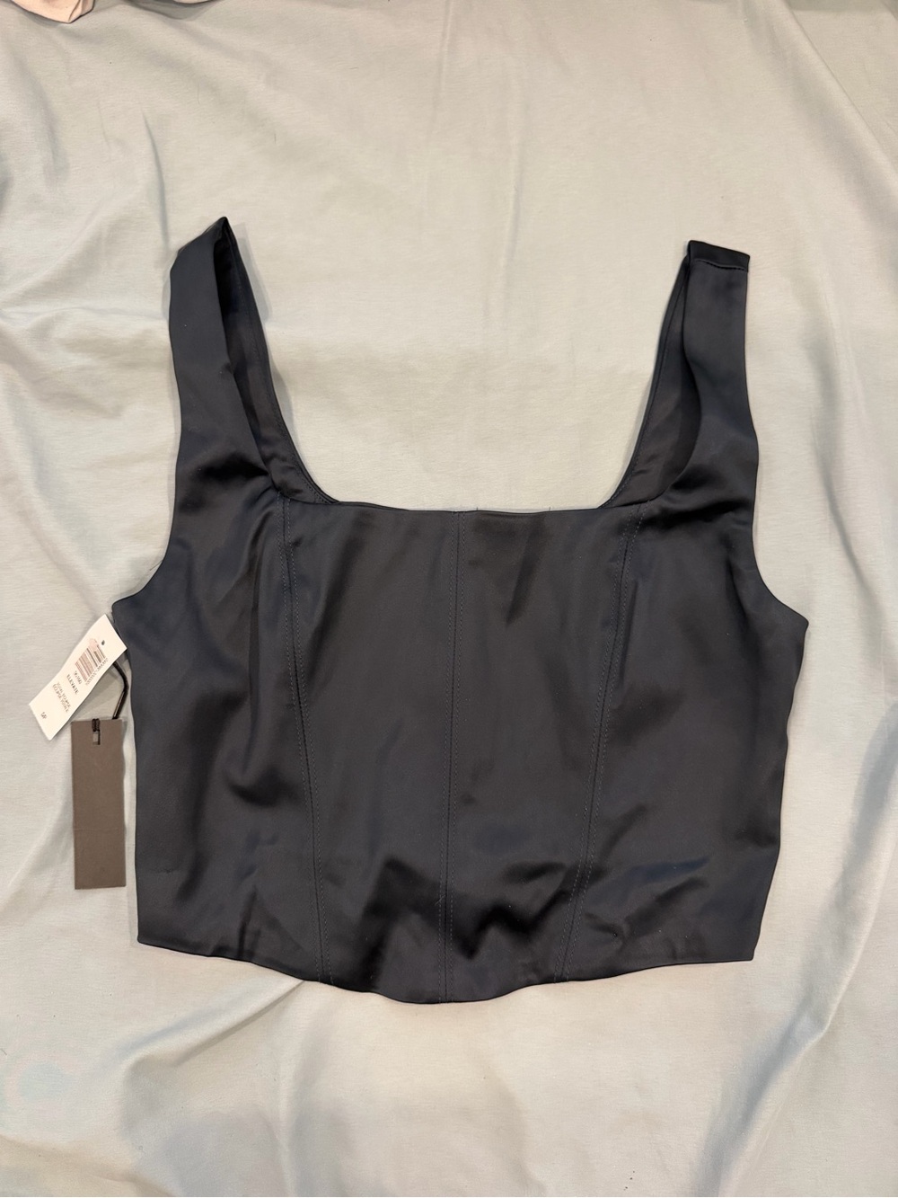 Black Square-Neck Crop Tank Top - Women's aritzia